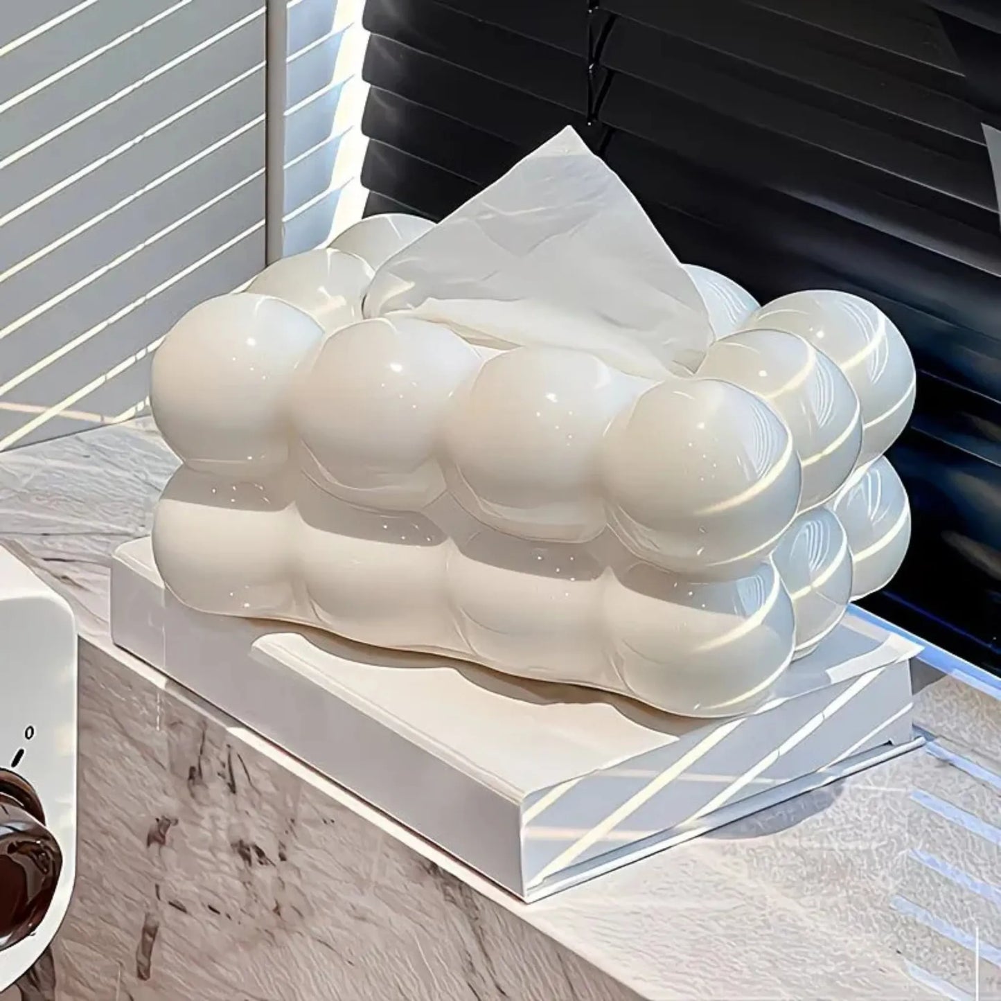 Creative Cloud-Shaped Tissue Box – Decorative Holder for Table & Desk