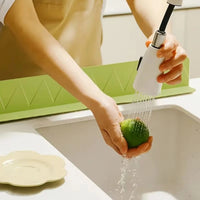 Silicone Sink Splash Guard – Waterproof Water Baffle with Strong Suction Cups