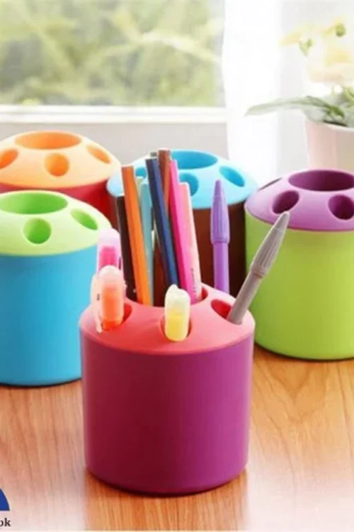 Pen Vase Pencil Holder Makeup Brush Holder Stationery Desk Tidy Container( Random Color )